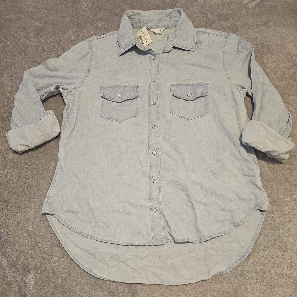 Women Aeropostale Demin Light Blue Button Down Shirt NWT